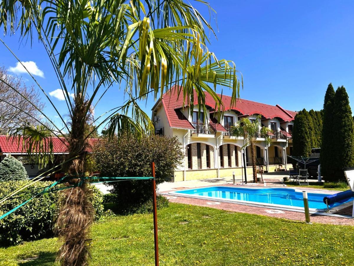 Bajor Panzio Buek-Buekfuerdo, Adults Friendly 12 Plus المظهر الخارجي الصورة