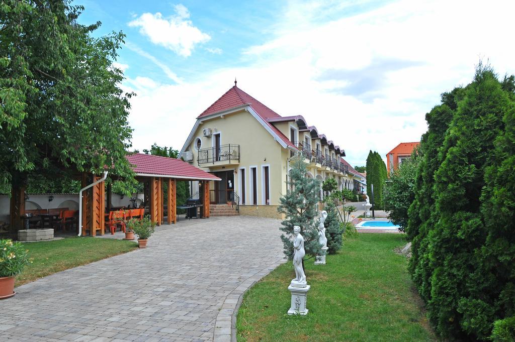 Bajor Panzio Buek-Buekfuerdo, Adults Friendly 12 Plus المظهر الخارجي الصورة