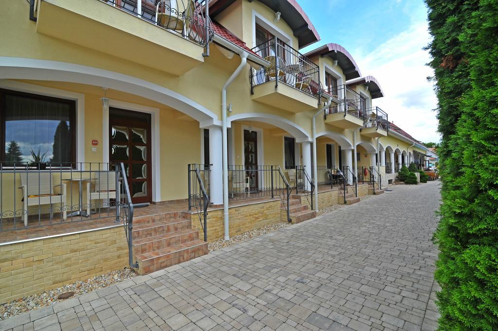 Bajor Panzio Buek-Buekfuerdo, Adults Friendly 12 Plus المظهر الخارجي الصورة