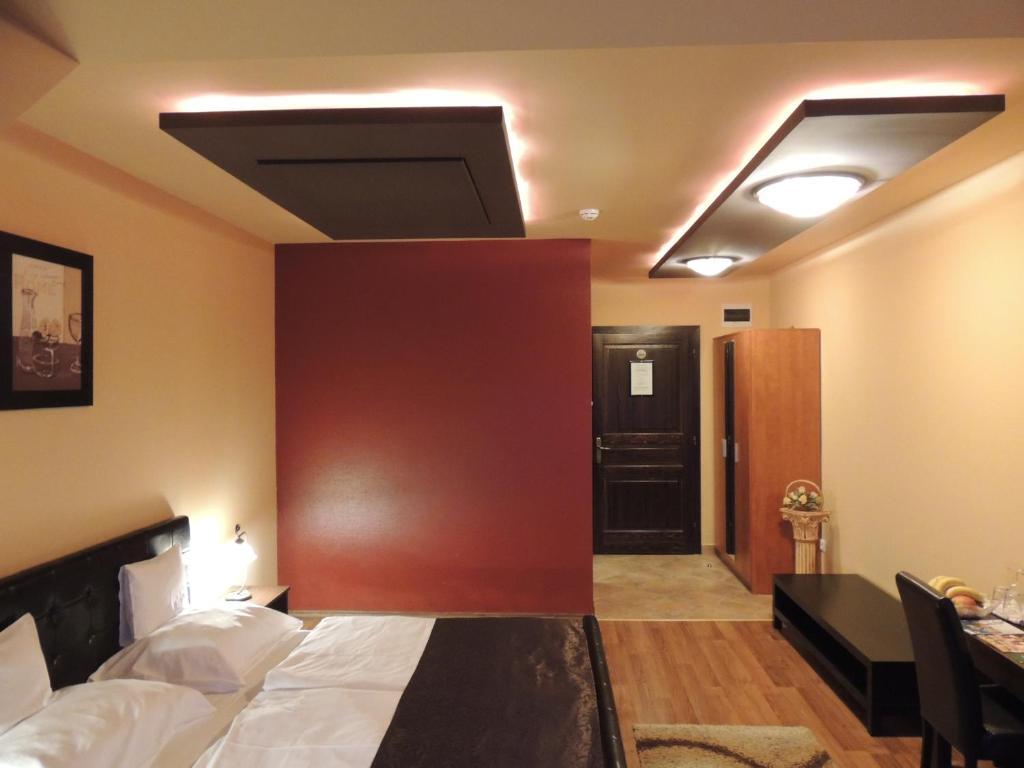 Bajor Panzio Buek-Buekfuerdo, Adults Friendly 12 Plus الغرفة الصورة