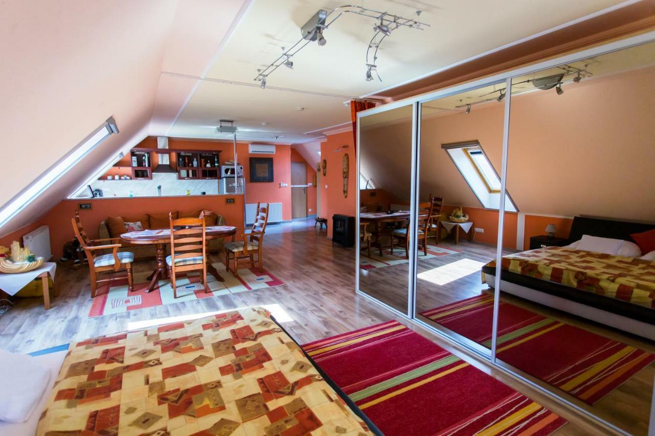 Bajor Panzio Buek-Buekfuerdo, Adults Friendly 12 Plus المظهر الخارجي الصورة